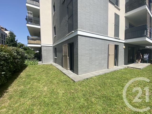 Appartement F3 à louer - 3 pièces - 58.39 m2 - MAUREPAS - 78 - ILE-DE-FRANCE - Century 21 S.L.P. Immobilier
