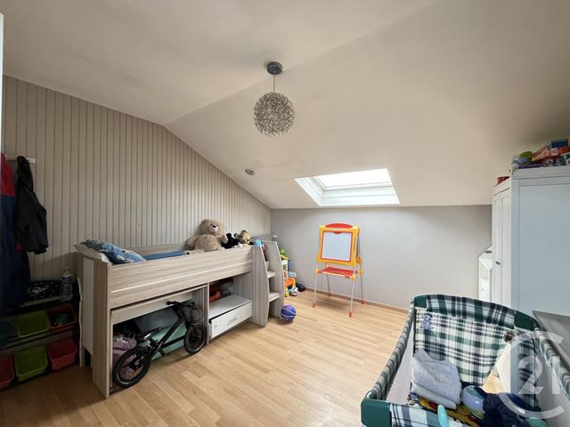 Appartement F2 à vendre - 2 pièces - 62.49 m2 - MAUREPAS - 78 - ILE-DE-FRANCE - Century 21 S.L.P. Immobilier