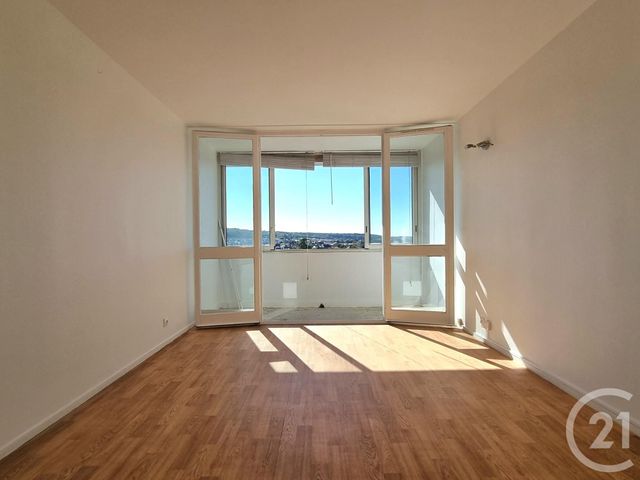 Appartement F3 à louer - 3 pièces - 67.18 m2 - LES CLAYES SOUS BOIS - 78 - ILE-DE-FRANCE - Century 21 S.L.P. Immobilier