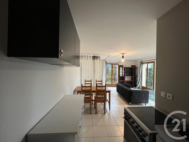 Appartement F1 à louer - 1 pièce - 35.56 m2 - MAUREPAS - 78 - ILE-DE-FRANCE - Century 21 S.L.P. Immobilier