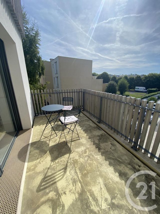 Appartement à louer - 2 pièces - 45.5 m2 - MAUREPAS - 78 - ILE-DE-FRANCE - Century 21 S.L.P. Immobilier