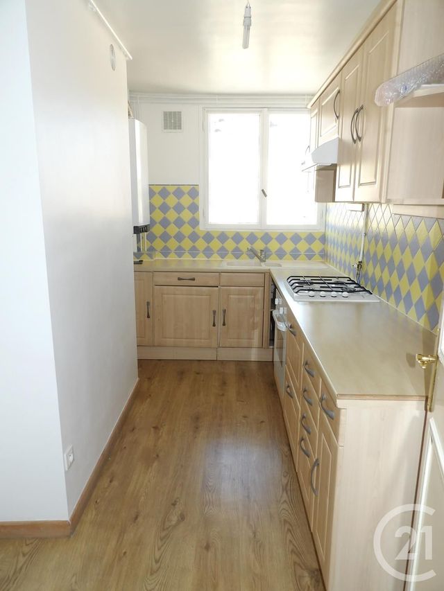 Appartement F2 à louer - 2 pièces - 48.51 m2 - MAUREPAS - 78 - ILE-DE-FRANCE - Century 21 S.L.P. Immobilier