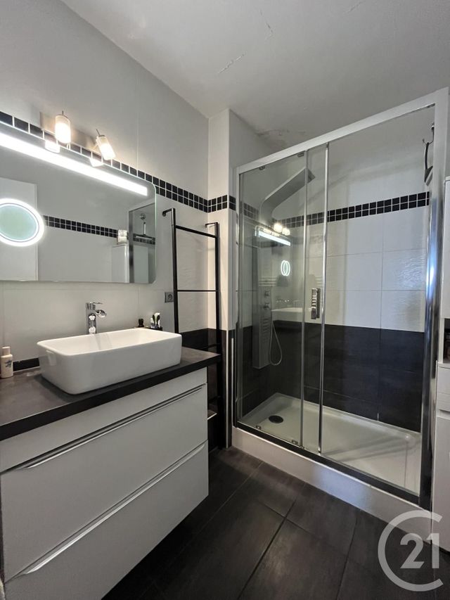 Appartement F3 à vendre - 3 pièces - 61.89 m2 - MAUREPAS - 78 - ILE-DE-FRANCE - Century 21 S.L.P. Immobilier