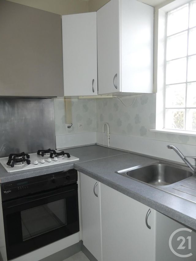 Appartement F2 à louer - 2 pièces - 36.07 m2 - ELANCOURT - 78 - ILE-DE-FRANCE - Century 21 S.L.P. Immobilier