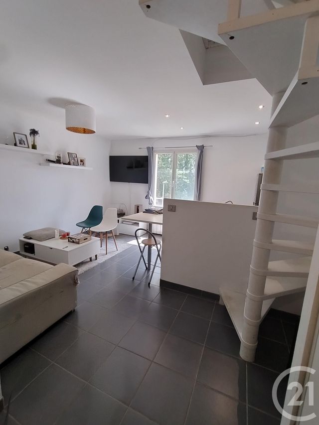 Appartement F2 à louer - 2 pièces - 38.11 m2 - MAUREPAS - 78 - ILE-DE-FRANCE - Century 21 S.L.P. Immobilier