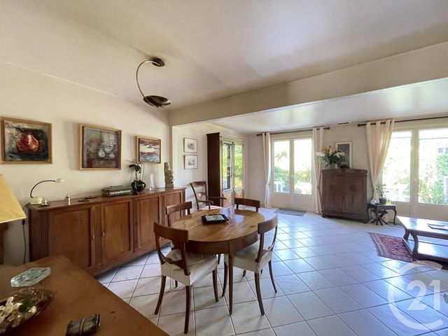 maison à vendre - 5 pièces - 117.0 m2 - LE MESNIL ST DENIS - 78 - ILE-DE-FRANCE - Century 21 S.L.P. Immobilier