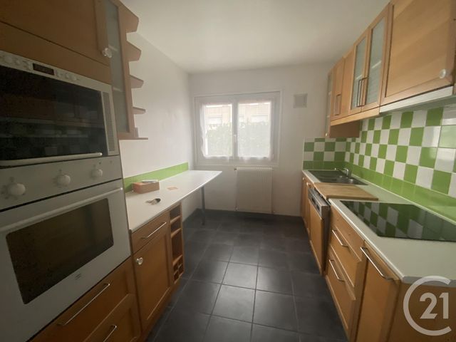 Appartement F4 à louer - 4 pièces - 80.0 m2 - MAUREPAS - 78 - ILE-DE-FRANCE - Century 21 S.L.P. Immobilier