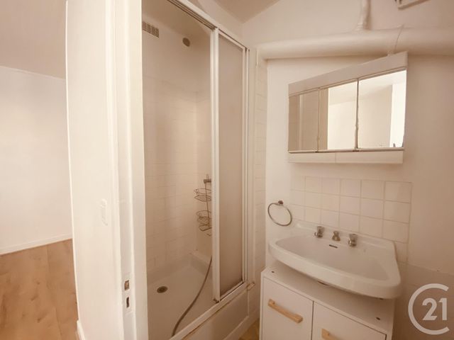 Appartement Studio à louer - 1 pièce - 19.87 m2 - NEAUPHLE LE CHATEAU - 78 - ILE-DE-FRANCE - Century 21 S.L.P. Immobilier