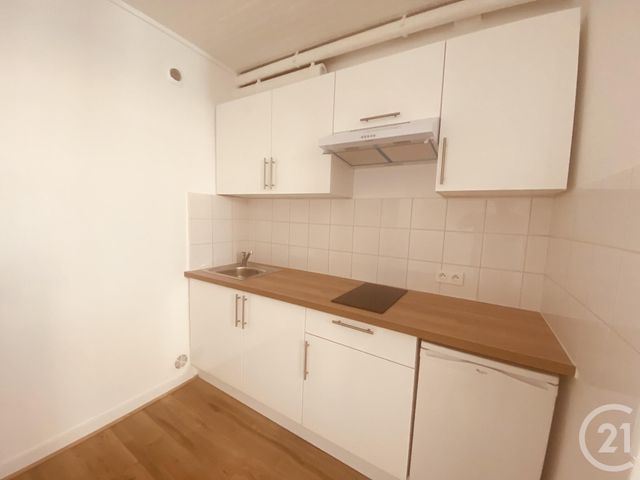 Appartement Studio à louer - 1 pièce - 19.87 m2 - NEAUPHLE LE CHATEAU - 78 - ILE-DE-FRANCE - Century 21 S.L.P. Immobilier