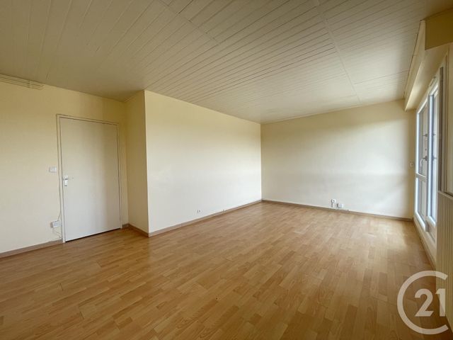 Appartement F2 à vendre - 2 pièces - 54.14 m2 - MAUREPAS - 78 - ILE-DE-FRANCE - Century 21 S.L.P. Immobilier