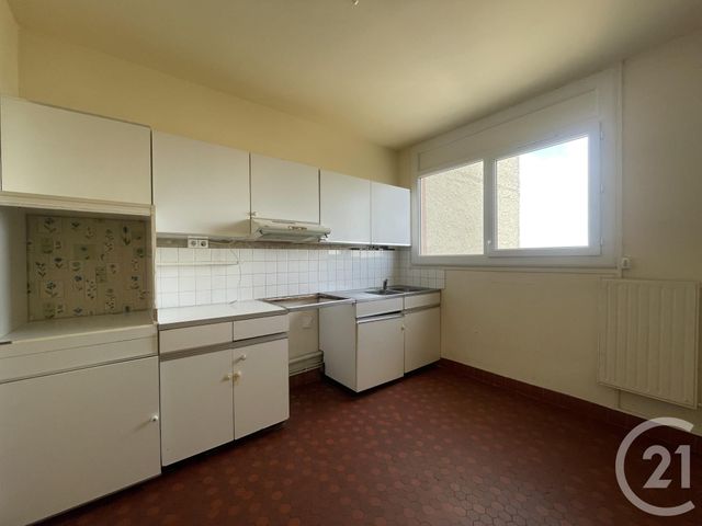 Appartement F2 à vendre - 2 pièces - 54.14 m2 - MAUREPAS - 78 - ILE-DE-FRANCE - Century 21 S.L.P. Immobilier