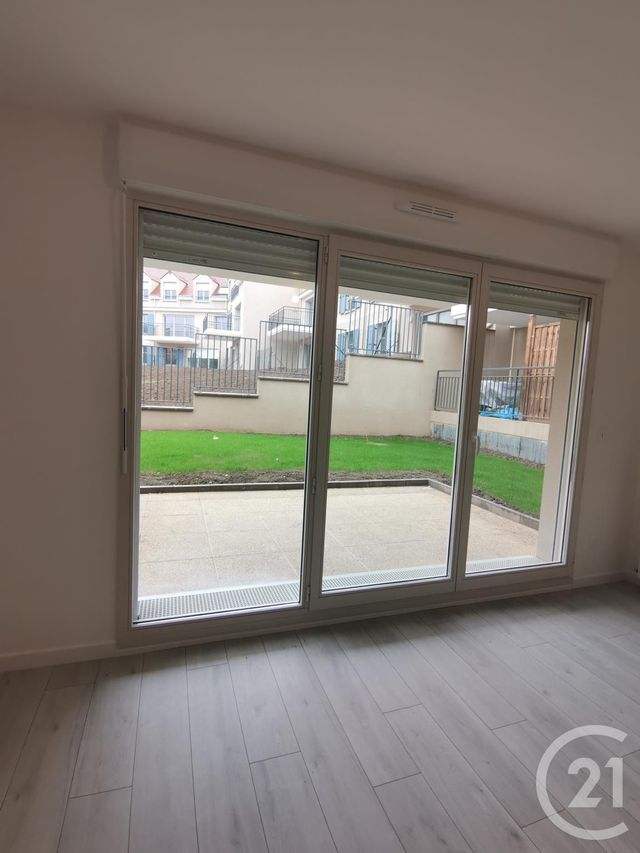 Appartement F2 à louer - 2 pièces - 41.34 m2 - JOUARS PONTCHARTRAIN - 78 - ILE-DE-FRANCE - Century 21 S.L.P. Immobilier