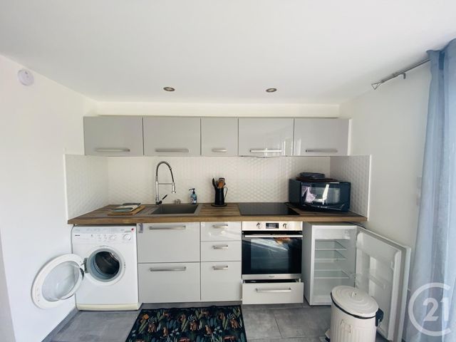 Appartement F1 à louer - 1 pièce - 31.85 m2 - ELANCOURT - 78 - ILE-DE-FRANCE - Century 21 S.L.P. Immobilier