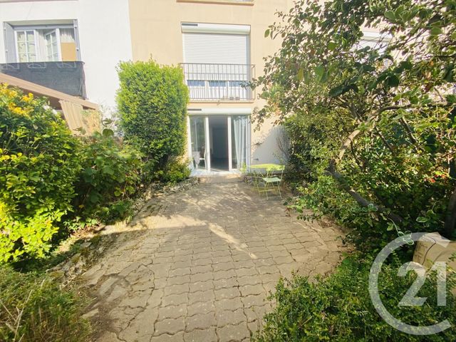 Appartement F1 à louer - 1 pièce - 31.85 m2 - ELANCOURT - 78 - ILE-DE-FRANCE - Century 21 S.L.P. Immobilier