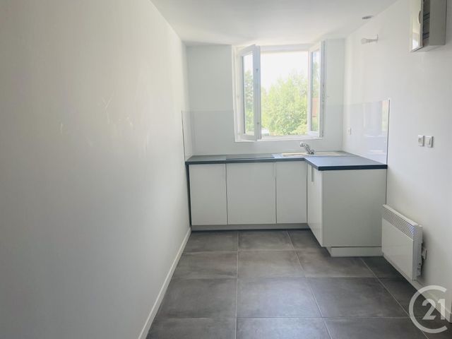 Appartement F1 à louer COIGNIERES