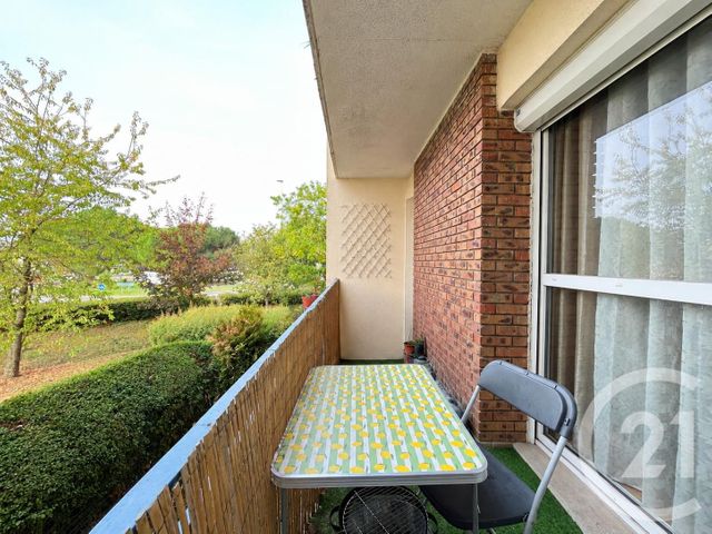 Appartement F4 à vendre - 4 pièces - 83.0 m2 - MAUREPAS - 78 - ILE-DE-FRANCE - Century 21 S.L.P. Immobilier