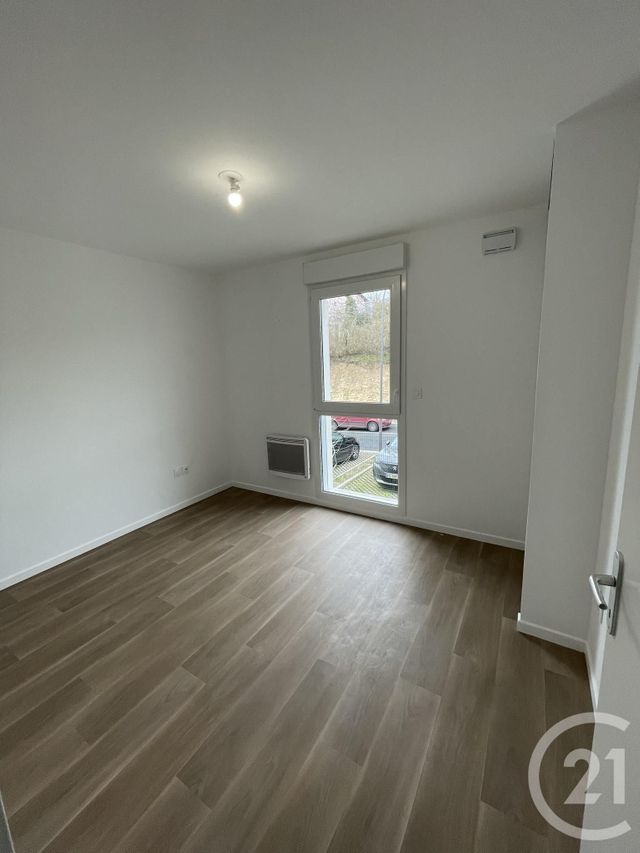 Appartement F4 à louer - 4 pièces - 73.51 m2 - BEYNES - 78 - ILE-DE-FRANCE - Century 21 S.L.P. Immobilier
