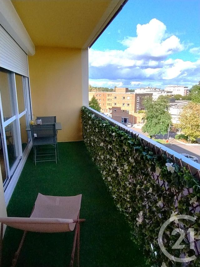 Appartement F2 à louer - 2 pièces - 51.0 m2 - MAUREPAS - 78 - ILE-DE-FRANCE - Century 21 S.L.P. Immobilier