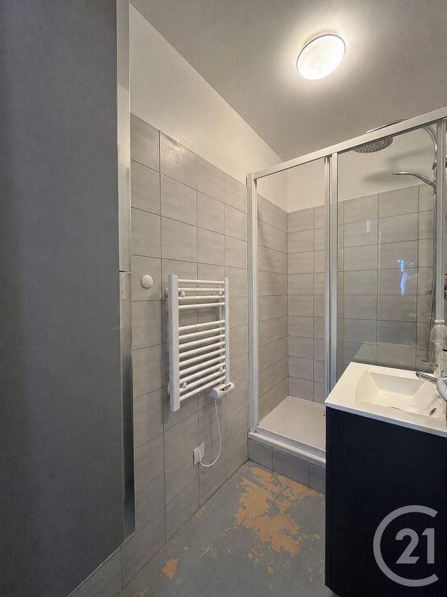 Appartement F5 à vendre - 5 pièces - 88.14 m2 - ELANCOURT - 78 - ILE-DE-FRANCE - Century 21 S.L.P. Immobilier