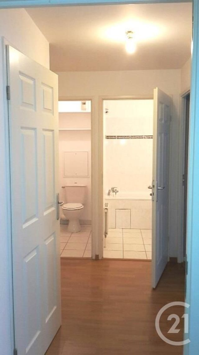 Appartement F3 à louer - 3 pièces - 54.75 m2 - ELANCOURT - 78 - ILE-DE-FRANCE - Century 21 S.L.P. Immobilier