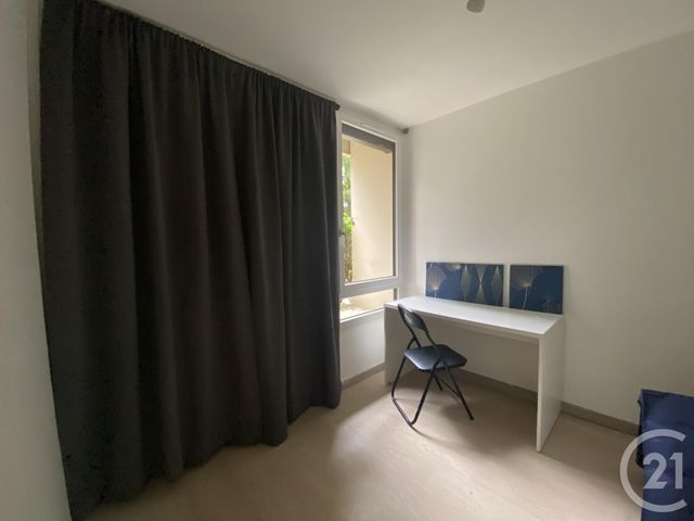 Appartement F2 à louer - 2 pièces - 40.39 m2 - ELANCOURT - 78 - ILE-DE-FRANCE - Century 21 S.L.P. Immobilier