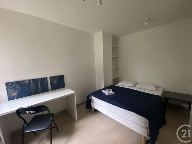 Appartement F2 à louer - 2 pièces - 40.39 m2 - ELANCOURT - 78 - ILE-DE-FRANCE - Century 21 S.L.P. Immobilier