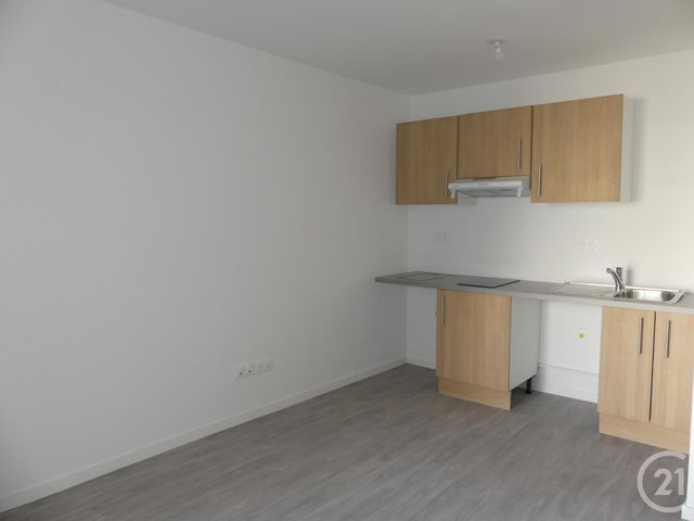 Appartement F2 à louer - 2 pièces - 40.12 m2 - MAUREPAS - 78 - ILE-DE-FRANCE - Century 21 S.L.P. Immobilier