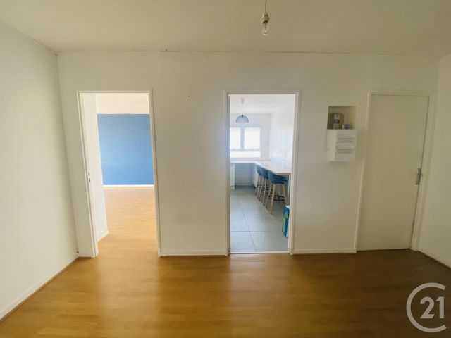 Appartement F3 à louer - 3 pièces - 70.71 m2 - MAUREPAS - 78 - ILE-DE-FRANCE - Century 21 S.L.P. Immobilier