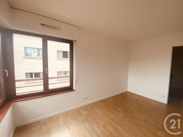 Appartement F3 à louer - 3 pièces - 78.6 m2 - MAUREPAS - 78 - ILE-DE-FRANCE - Century 21 S.L.P. Immobilier
