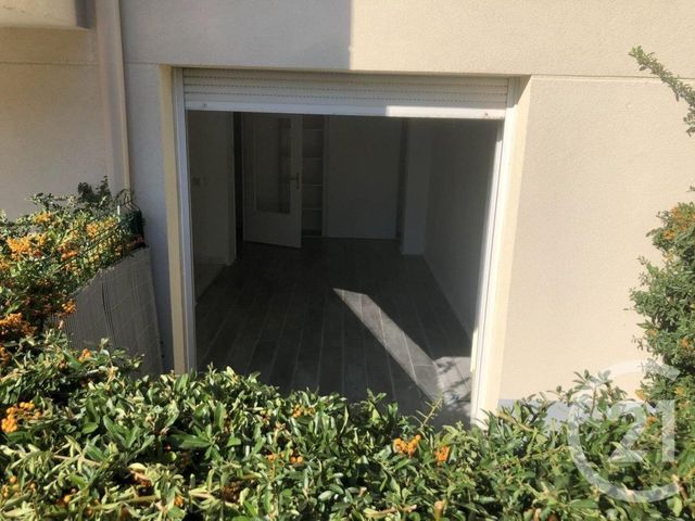 Appartement Studio à louer - 1 pièce - 26.1 m2 - MAUREPAS - 78 - ILE-DE-FRANCE - Century 21 S.L.P. Immobilier