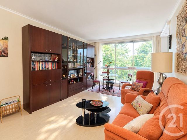 Appartement F3 à vendre - 3 pièces - 75.0 m2 - ELANCOURT - 78 - ILE-DE-FRANCE - Century 21 S.L.P. Immobilier