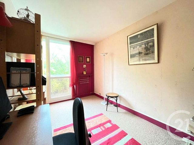 Appartement F3 à vendre - 3 pièces - 75.0 m2 - ELANCOURT - 78 - ILE-DE-FRANCE - Century 21 S.L.P. Immobilier