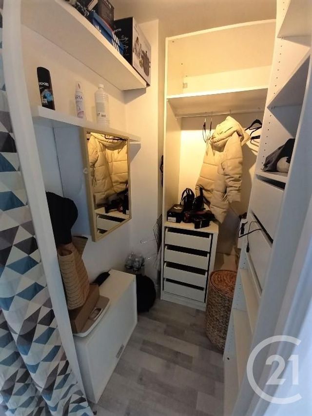 Appartement F1 à louer - 1 pièce - 33.85 m2 - MAUREPAS - 78 - ILE-DE-FRANCE - Century 21 S.L.P. Immobilier