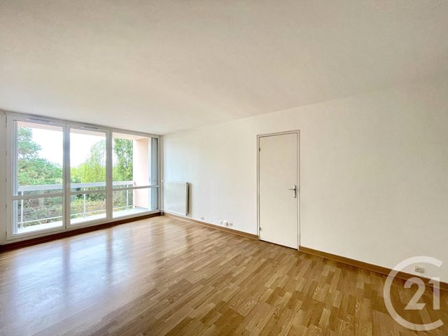 Appartement F2 à vendre - 2 pièces - 52.97 m2 - MAUREPAS - 78 - ILE-DE-FRANCE - Century 21 S.L.P. Immobilier