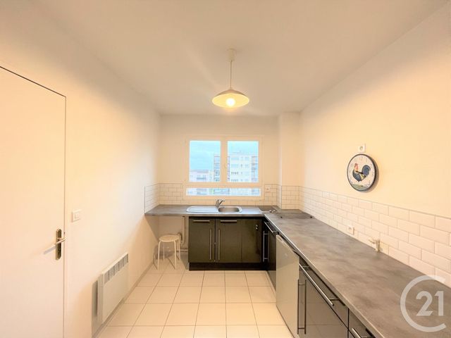Appartement T1 à louer - 1 pièce - 35.14 m2 - MAUREPAS - 78 - ILE-DE-FRANCE - Century 21 S.L.P. Immobilier