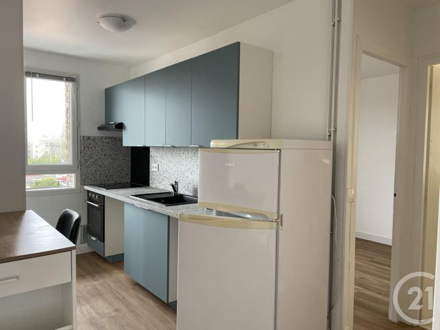 Appartement F2 à louer - 2 pièces - 45.53 m2 - MAUREPAS - 78 - ILE-DE-FRANCE - Century 21 S.L.P. Immobilier