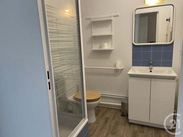 Appartement F1 à louer - 1 pièce - 26.87 m2 - MAUREPAS - 78 - ILE-DE-FRANCE - Century 21 S.L.P. Immobilier
