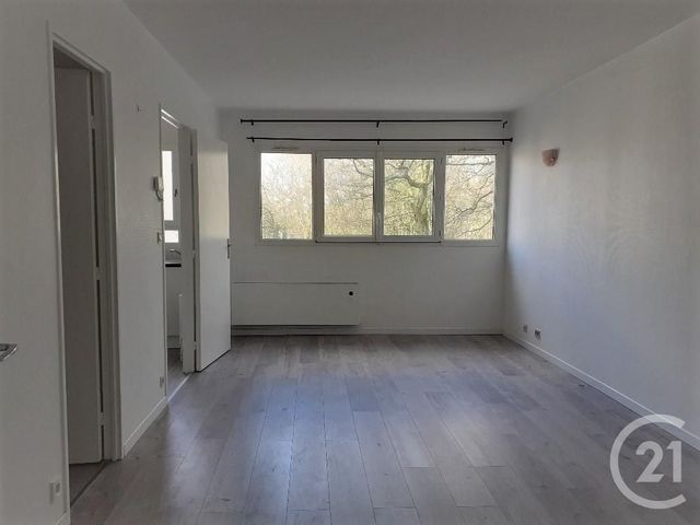 Appartement F1 à louer - 1 pièce - 33.48 m2 - MAUREPAS - 78 - ILE-DE-FRANCE - Century 21 S.L.P. Immobilier