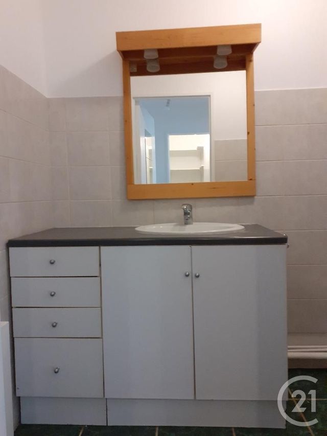 Appartement F1 à louer - 1 pièce - 33.48 m2 - MAUREPAS - 78 - ILE-DE-FRANCE - Century 21 S.L.P. Immobilier