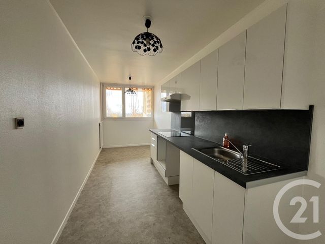 Appartement F4 à louer - 4 pièces - 87.74 m2 - MAUREPAS - 78 - ILE-DE-FRANCE - Century 21 S.L.P. Immobilier