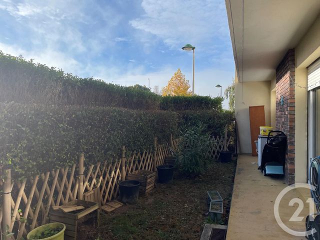 Appartement F3 à louer - 3 pièces - 62.37 m2 - MAUREPAS - 78 - ILE-DE-FRANCE - Century 21 S.L.P. Immobilier