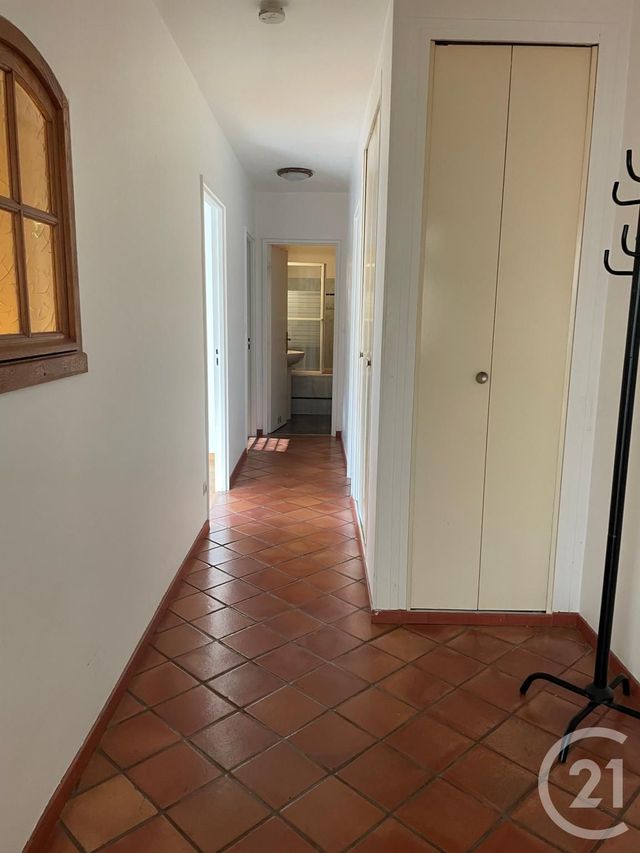 Appartement F3 à louer - 3 pièces - 62.37 m2 - MAUREPAS - 78 - ILE-DE-FRANCE - Century 21 S.L.P. Immobilier