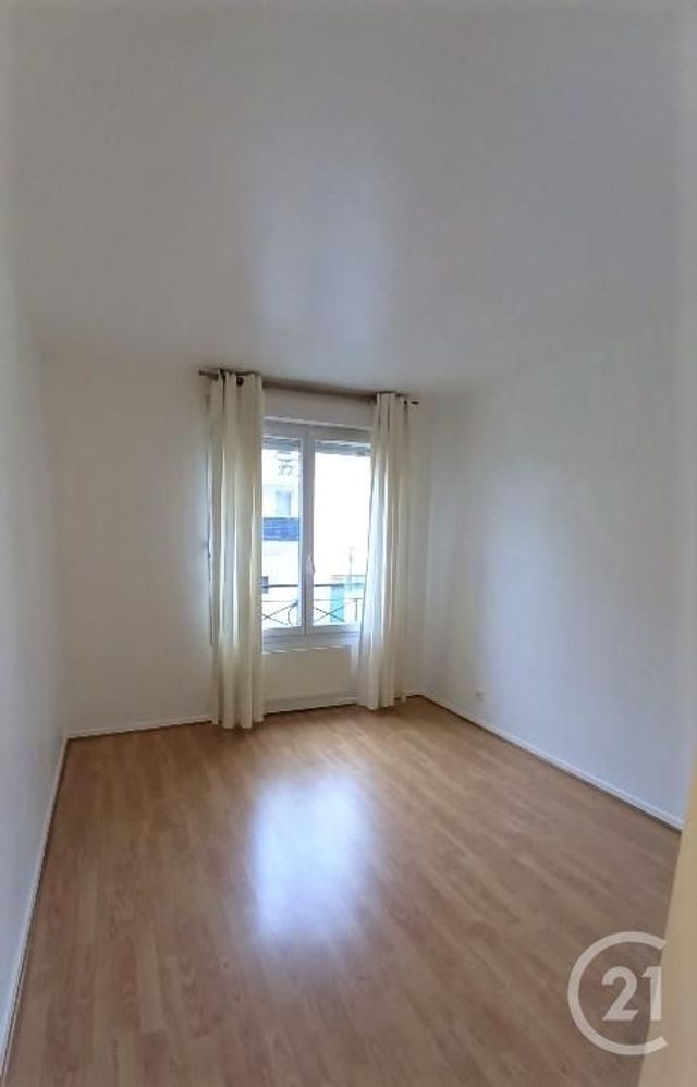 Appartement F2 à louer - 2 pièces - 47.6 m2 - ELANCOURT - 78 - ILE-DE-FRANCE - Century 21 S.L.P. Immobilier